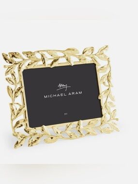 Michael Aram Gold Leaf Vine Picture Frame, Brand New
